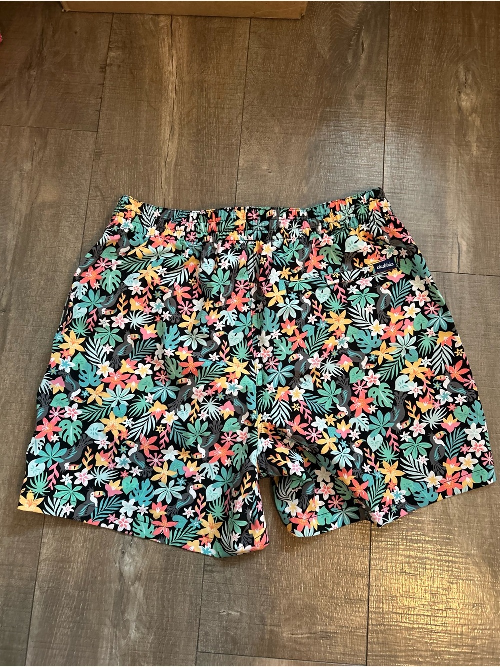 Chubbies Bloomerangs Tropical Swim Trunks Men’s Medium 5.5” Inseam Drawstring - Picture 7 of 8